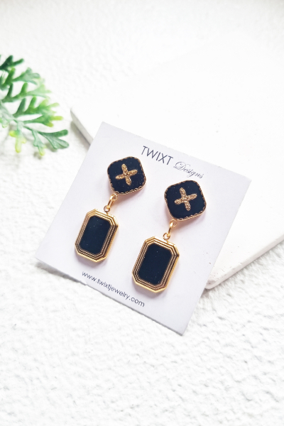 Black Enamel Rectangle Earrings with Stud - PD423